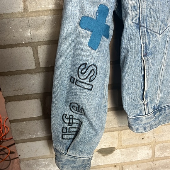 ASOS Life is Beautiful Oversized Unisex Jean Jacket - Picture 3 of 10